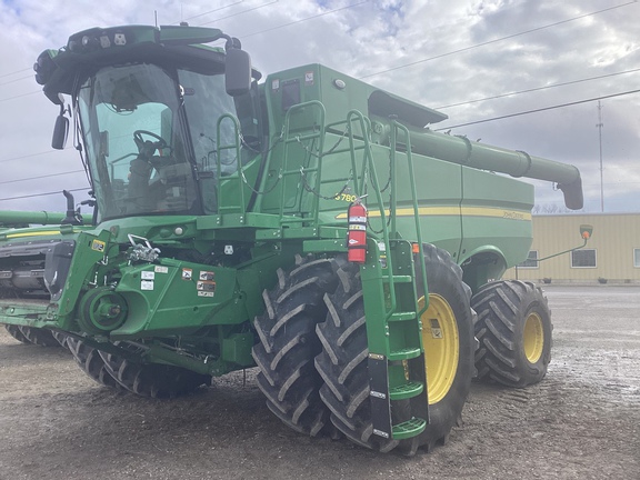 2023 John Deere S780 Combine