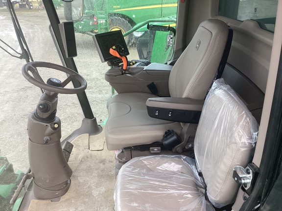 2023 John Deere S780 Combine