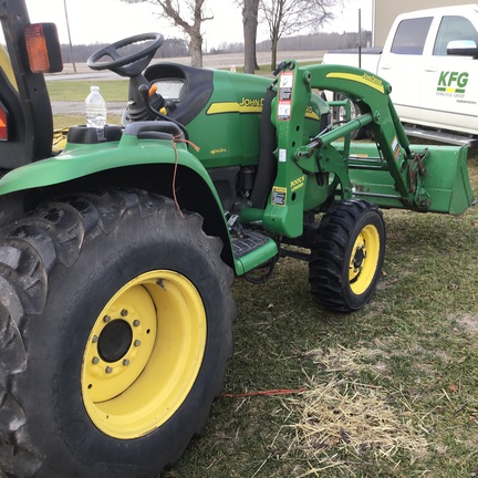 2007 John Deere 3720 Tractor Compact