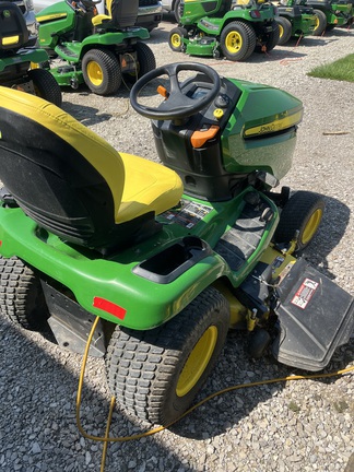 2017 John Deere X380 Garden Tractor