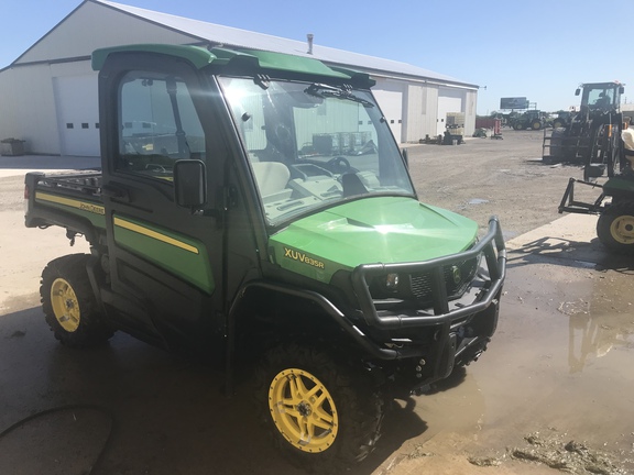 2019 John Deere XUV 835R ATV