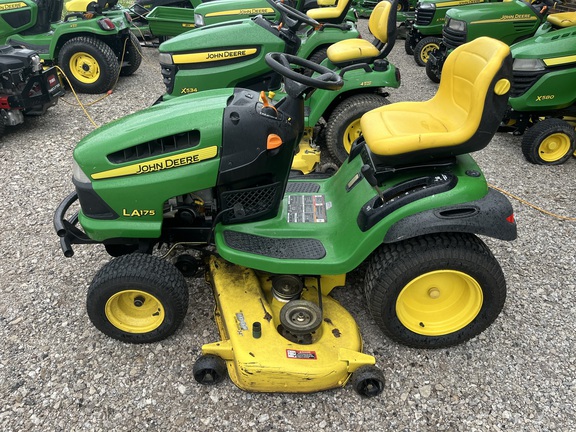 2008 John Deere LA175 Garden Tractor