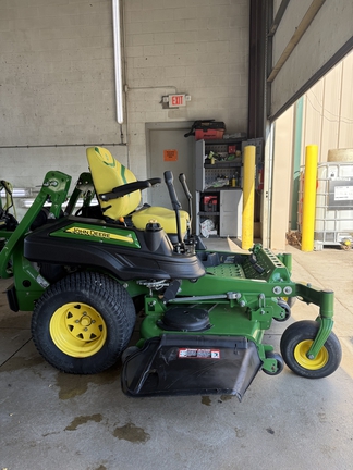 2022 John Deere Z970R Mower/Zero Turn