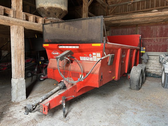 2021 Kuhn PS250T Manure Spreader