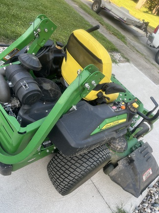 2017 John Deere Z930M Mower/Zero Turn