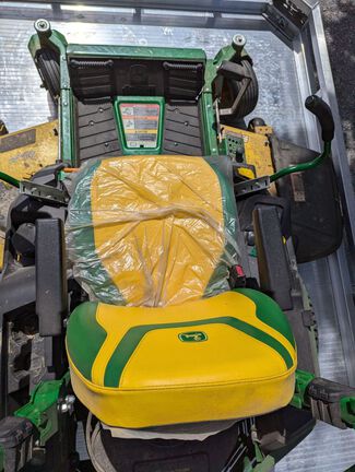 2022 John Deere Z530R Mower/Zero Turn