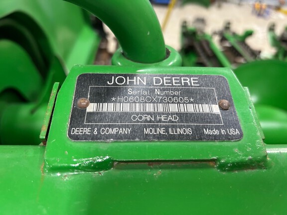 2009 John Deere 608C Header Corn Head