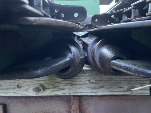 1980 John Deere 643 Header Corn Head