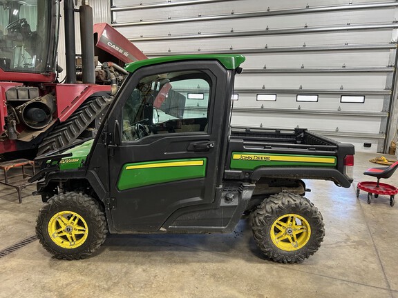 2020 John Deere XUV 835R ATV