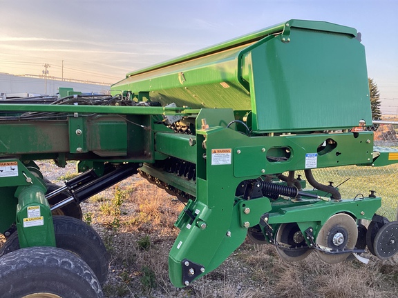 2022 Great Plains BD7600HD-40 Drill