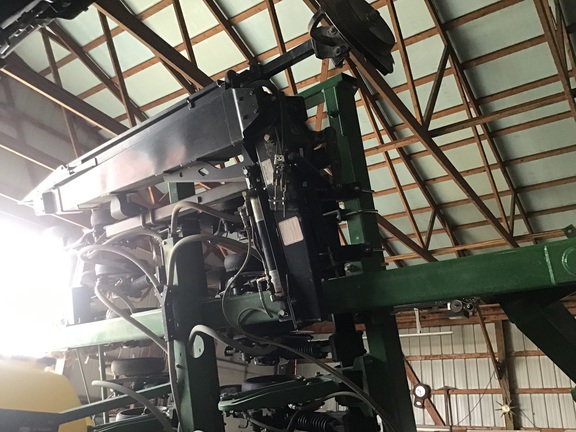 2004 John Deere 1890 Air Seeder