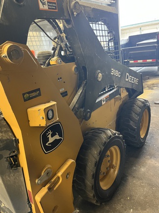 2019 John Deere 318G Skid Steer Loader