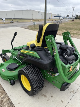 2023 John Deere Z970R Mower/Zero Turn
