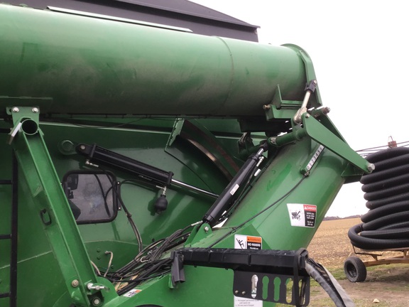 2018 Brent 1396 Grain Cart