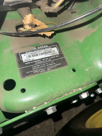 2022 John Deere Z960M Mower/Zero Turn