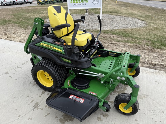 2022 John Deere Z960M Mower/Zero Turn