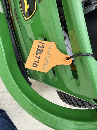 2022 John Deere Z960M Mower/Zero Turn