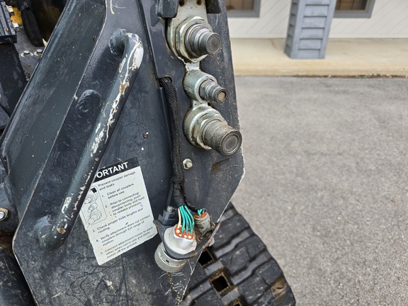 2022 John Deere 325G Compact Track Loader