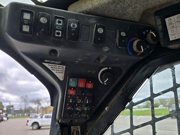 2022 John Deere 325G Compact Track Loader