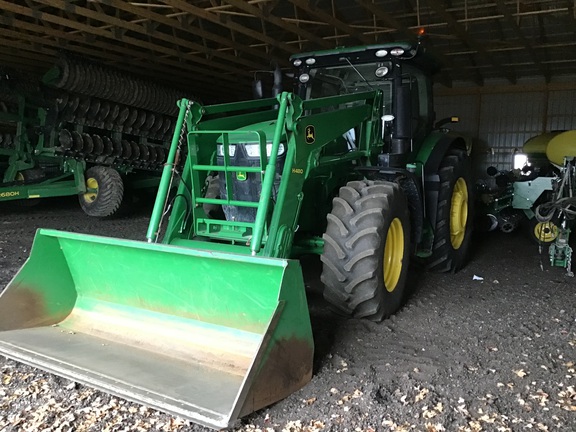 2017 John Deere 7250R Tractor