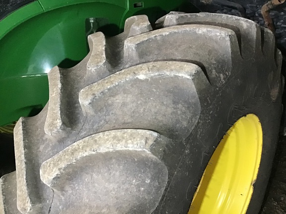 2017 John Deere 7250R Tractor