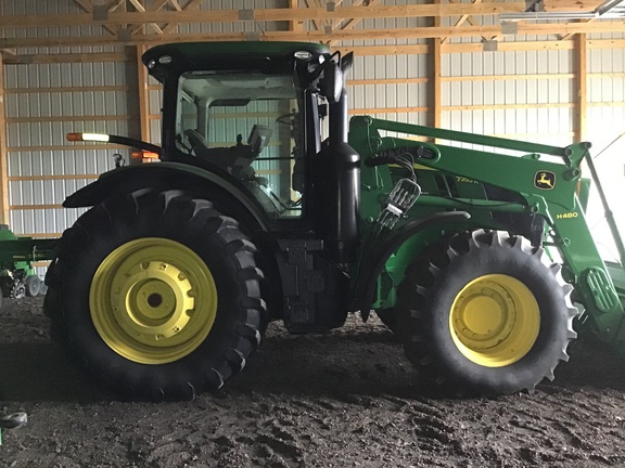 2017 John Deere 7250R Tractor