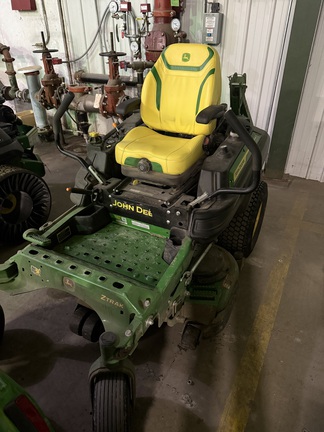 2023 John Deere Z920M Mower/Zero Turn