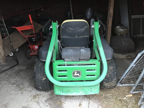 2018 John Deere Z915E Mower/Zero Turn