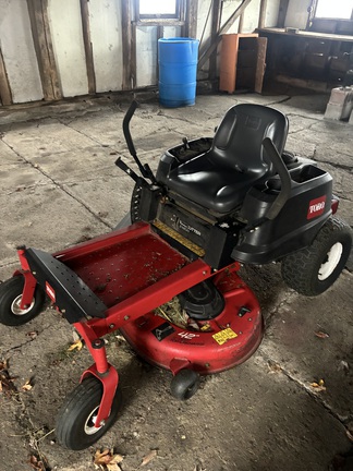 2010 Toro 4200 Mower/Zero Turn