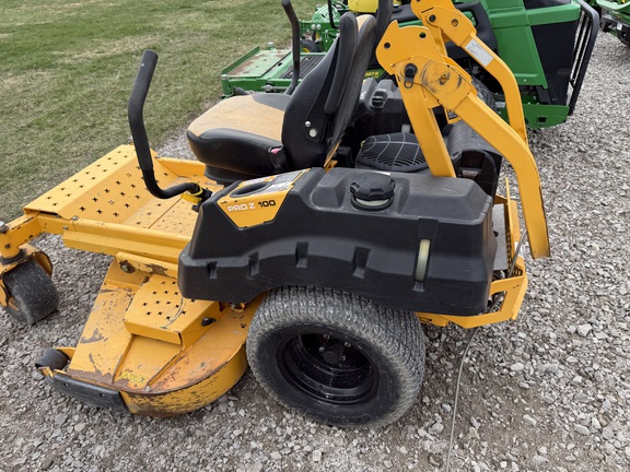 2016 Cub Cadet Pro Z 160L KW Mower/Zero Turn
