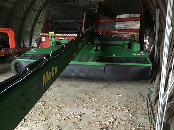 2015 John Deere 946 Mower Conditioner