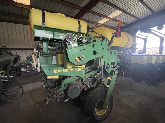 2004 John Deere 1770NT Planter