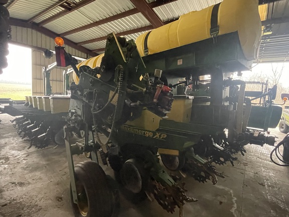 2004 John Deere 1770NT Planter