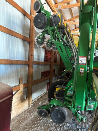 2015 John Deere 1795 Planter