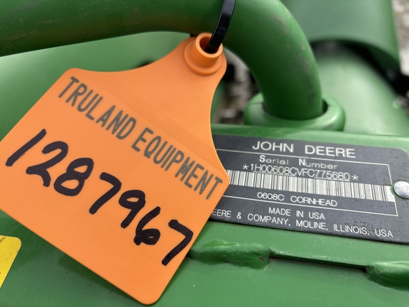 2015 John Deere 608C Header Corn Head