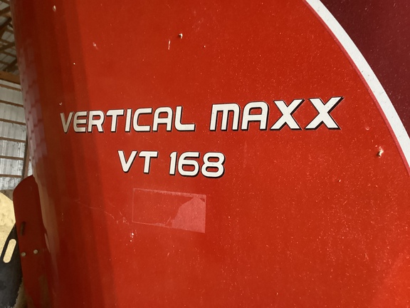 2016 Kuhn VT168 Grinder Mixer