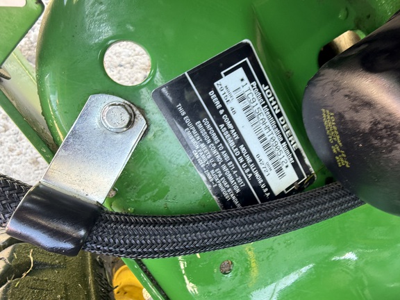 2021 John Deere Z915E Mower/Zero Turn