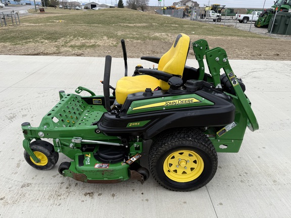 2021 John Deere Z915E Mower/Zero Turn