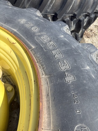 Firestone 420/85R34 Tires