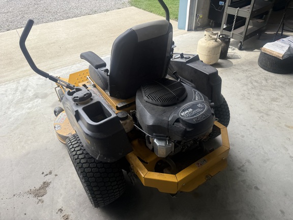 2016 Hustler Excel Raptor FlipUp 25 Mower/Zero Turn