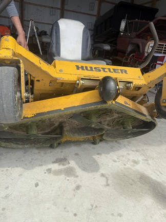 2016 Hustler Excel Raptor FlipUp 25 Mower/Zero Turn