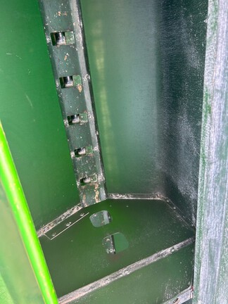 1999 John Deere 1560 Drill