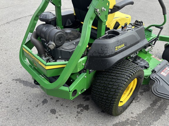 2019 John Deere Z740R Mower/Zero Turn