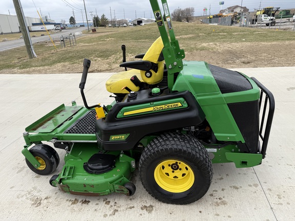 2017 John Deere Z997R Mower/Zero Turn