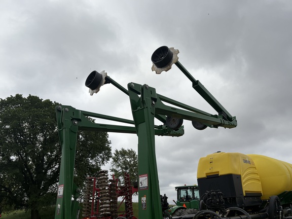 2015 John Deere 1775NT Planter