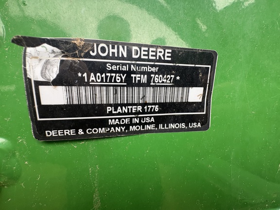 2015 John Deere 1775NT Planter