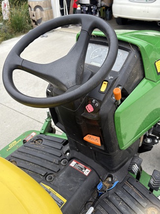 2020 John Deere 1023E Tractor Compact