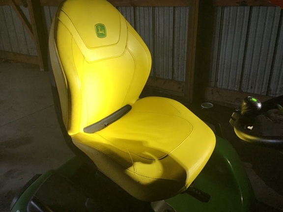 2022 John Deere X580 Garden Tractor