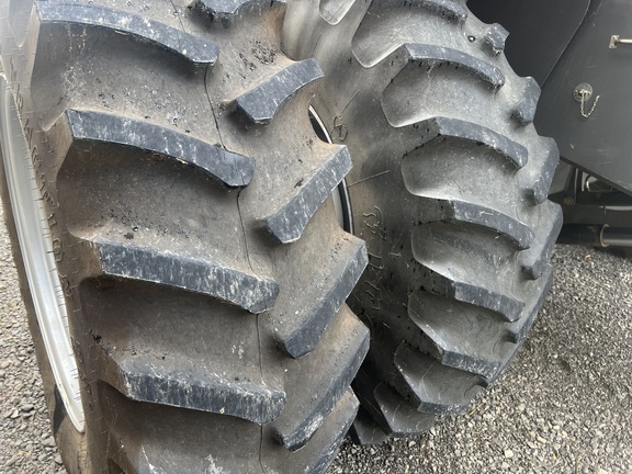 2007 Massey Ferguson 9690 Combine