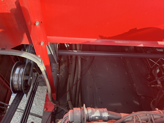 2007 Massey Ferguson 9690 Combine